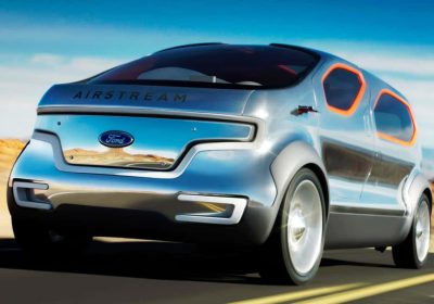 Концептуалният Ford Airstream предсказа нашето кросоувър бъдеще
