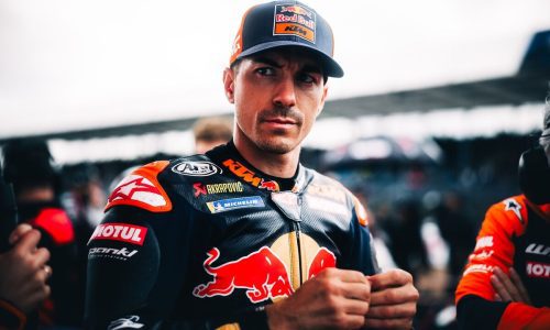 Маверик Винялес посещава централата на KTM, призовавайки за „търпение, спокойствие“ в отбора на MotoGP