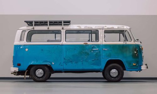 VW обещава да реставрира класически автобус, оцелял след горските пожари в Калифорния